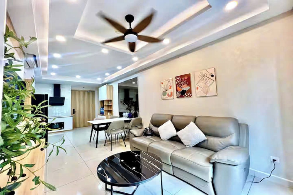 Presidential Suite, 2 Bedrooms, Club Lounge Access, City View photo 3