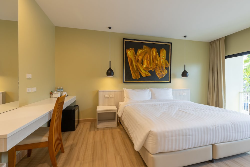 Suite, 1 Double Bed photo 3