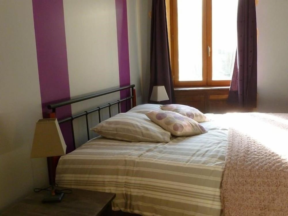 Classic Triple Room, Ensuite, Garden View photo 3