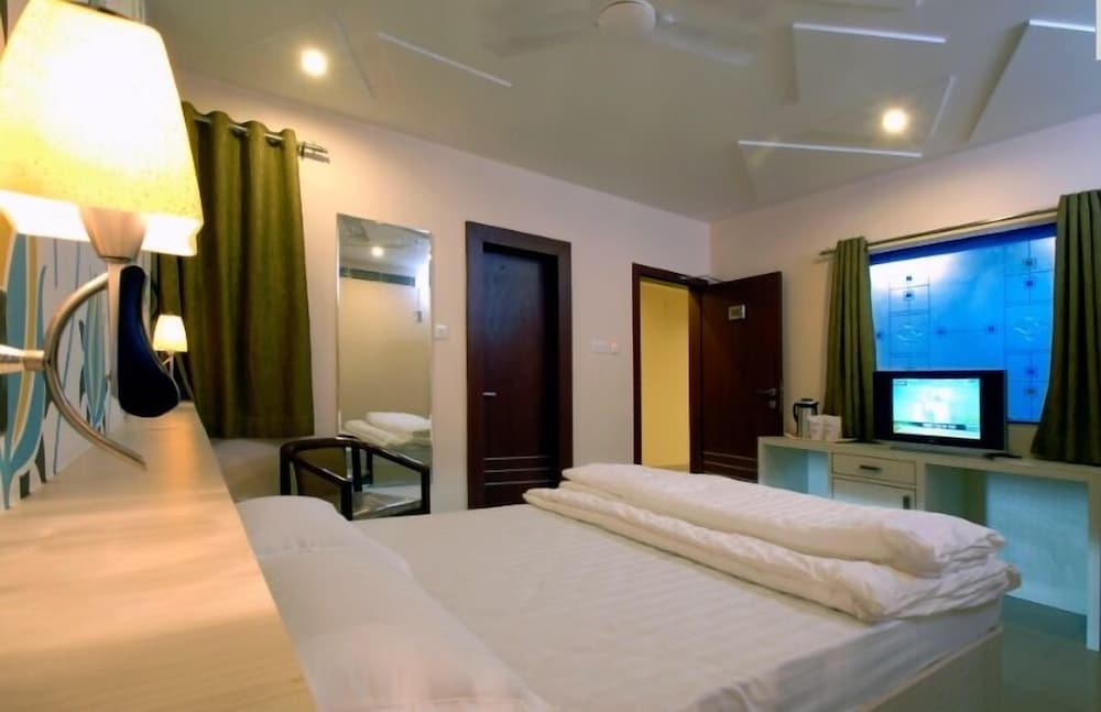 Business Room photo 2