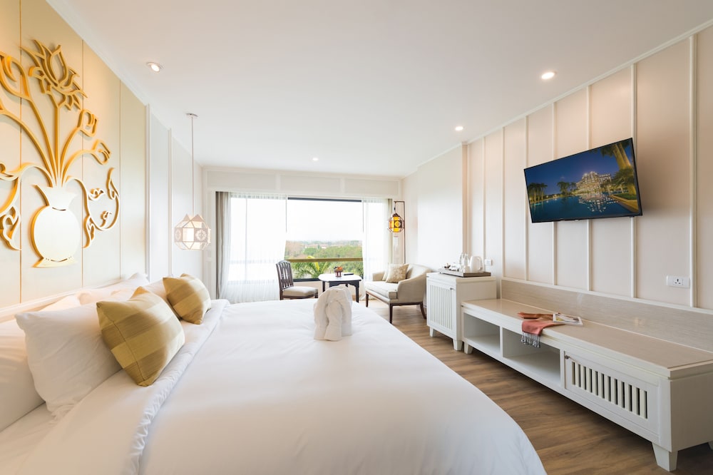 Deluxe Double Room, Garden View - Photo 7