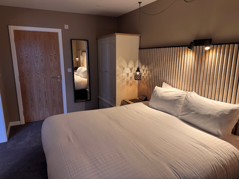 Ground Floor Studio Suite photo 2
