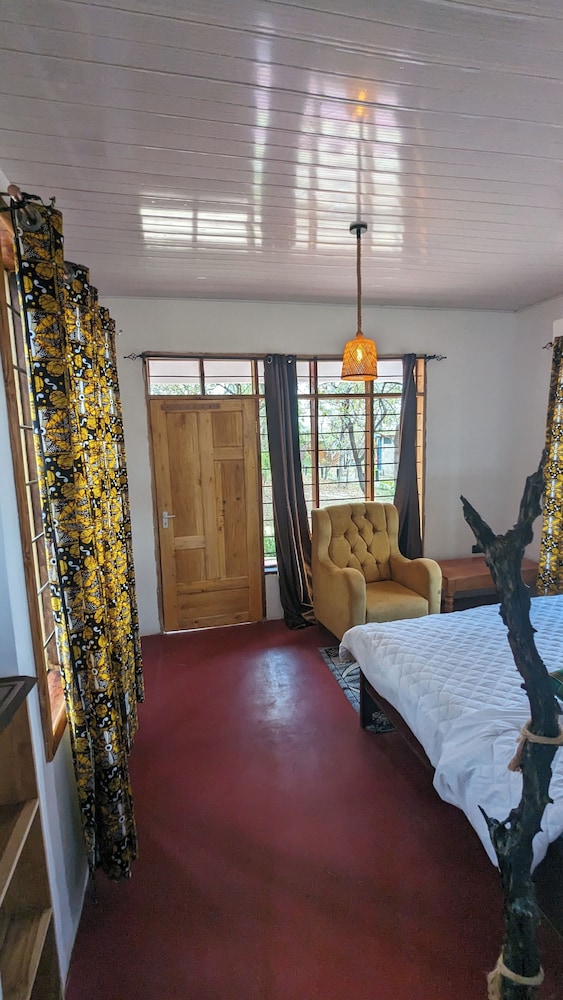 Luxury Single Room, Balcony, Resort View