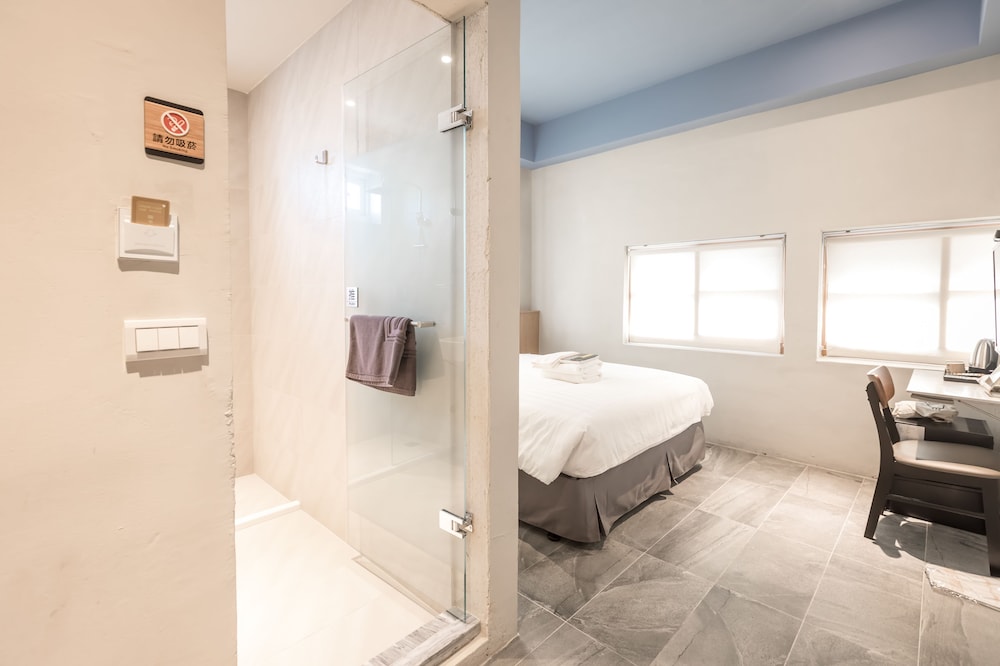 Standard Double Room, 1 Double Bed - Photo 11