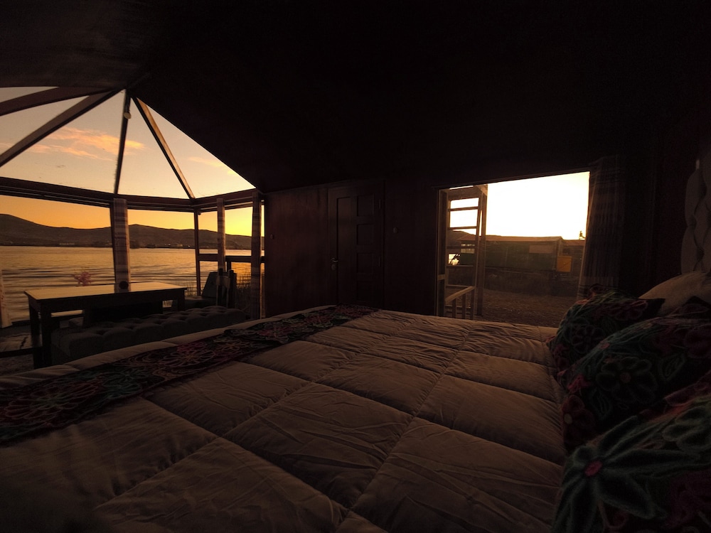 Traditional Cabin photo 1