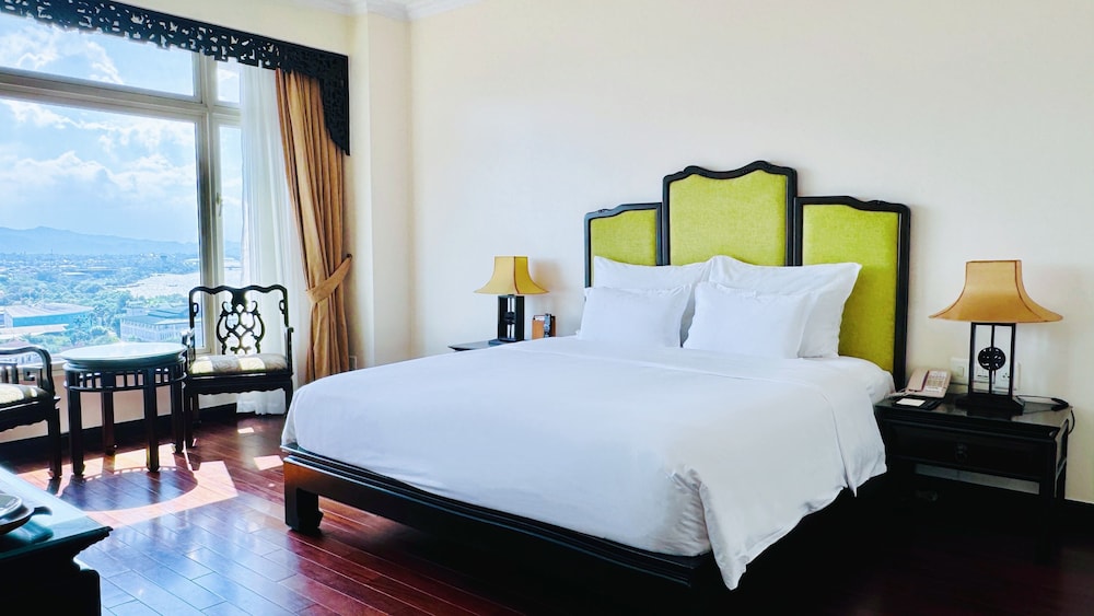Deluxe Room, 1 Queen Bed, River View - Photo 4