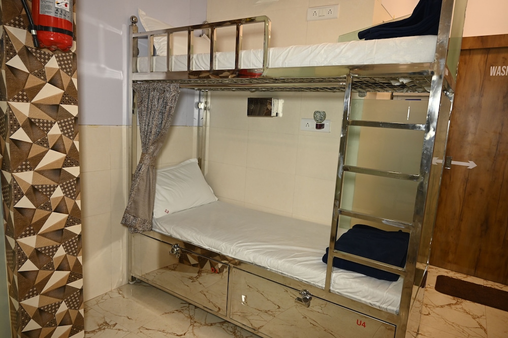 AC Dormitory for Male