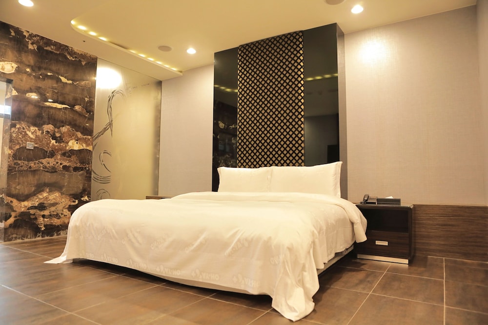 Design Room photo 3