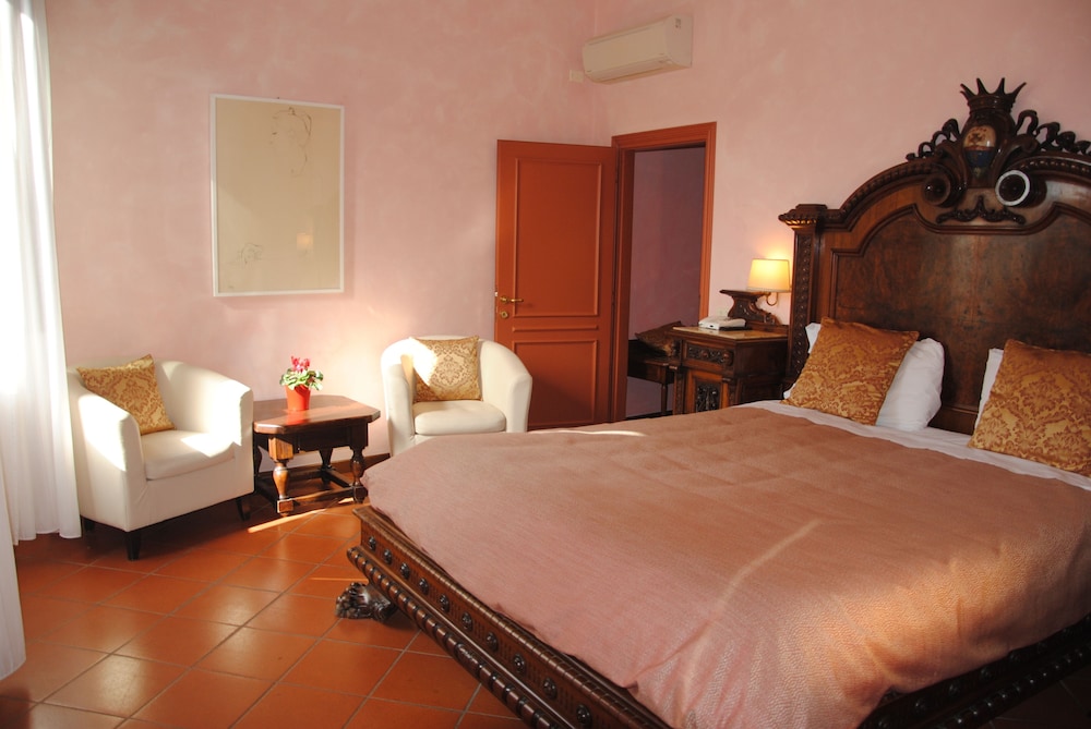 Superior Double Room - Photo 1