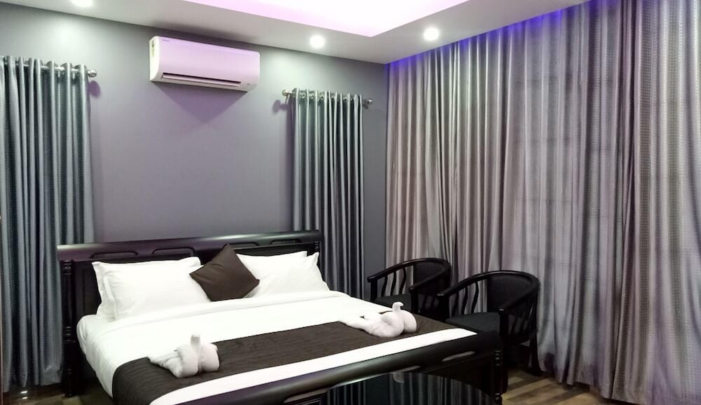 Deluxe Room, Lake View (Non AC)