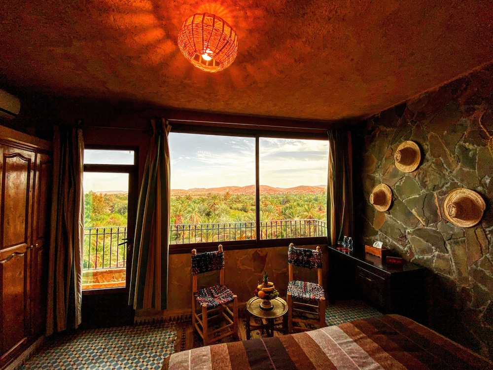 Panoramic Double Room, 1 Queen Bed, Balcony, Garden View photo 1