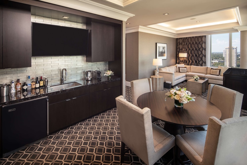 Classic Suite, Accessible photo 1