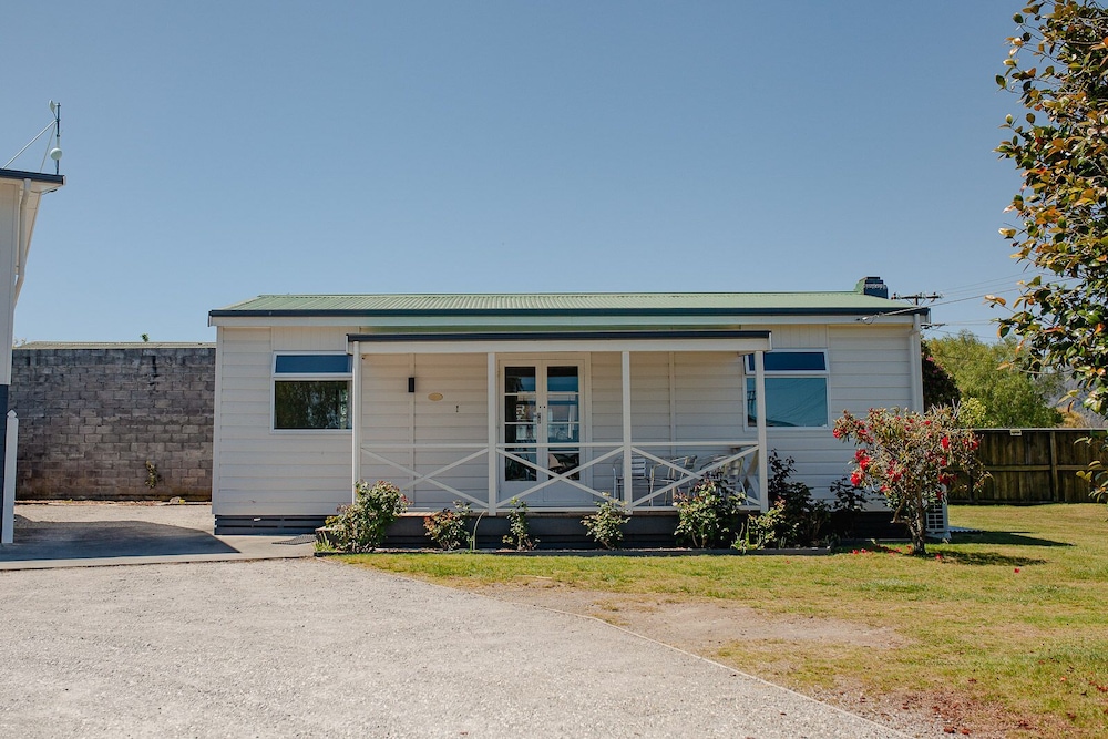 Cottage (Motel Tauhara) photo 1