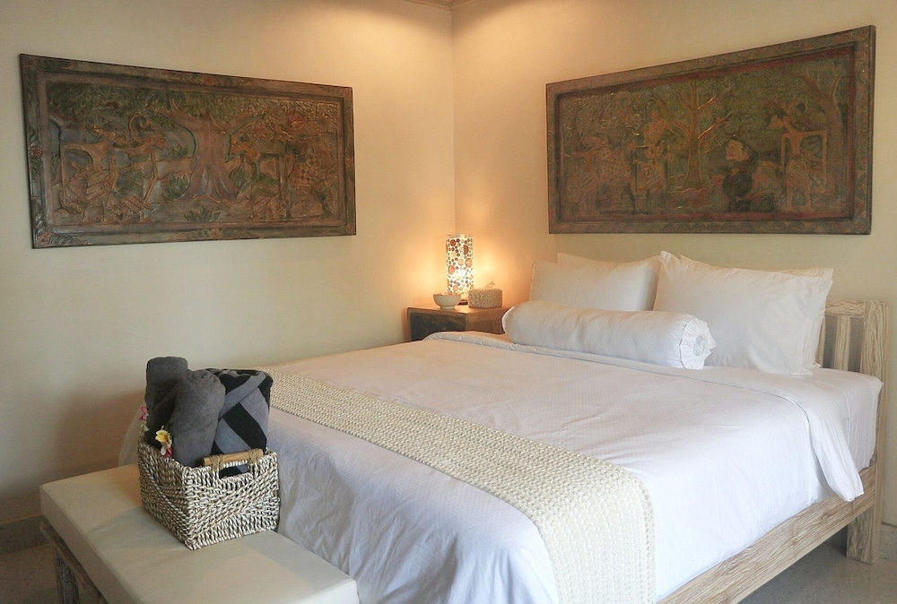 Standard Villa, 1 Queen Bed photo 3