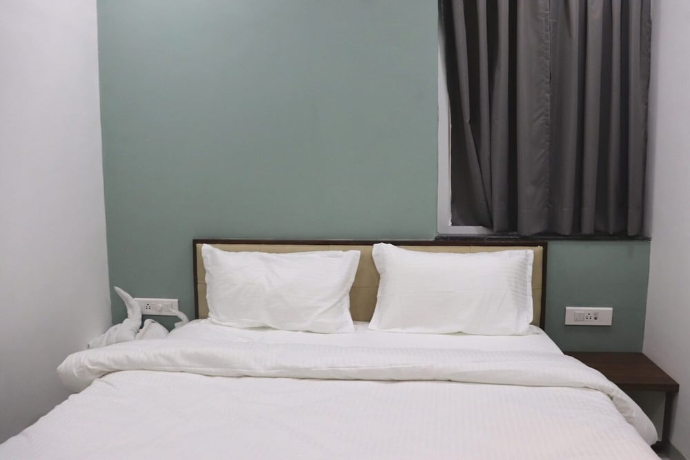 Standard Double Room - Photo 1