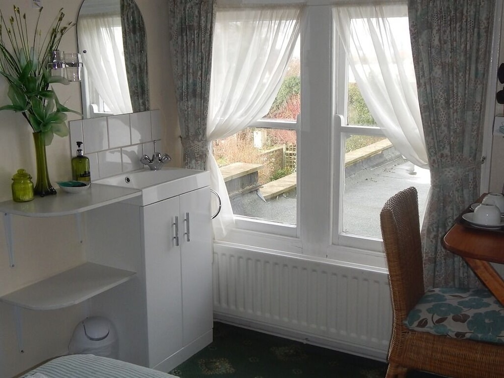 Twin Room, Ensuite (1st Floor) photo 2