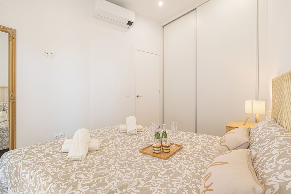 Standard Apartment, Multiple Bedrooms (Calahonda Beach B)
