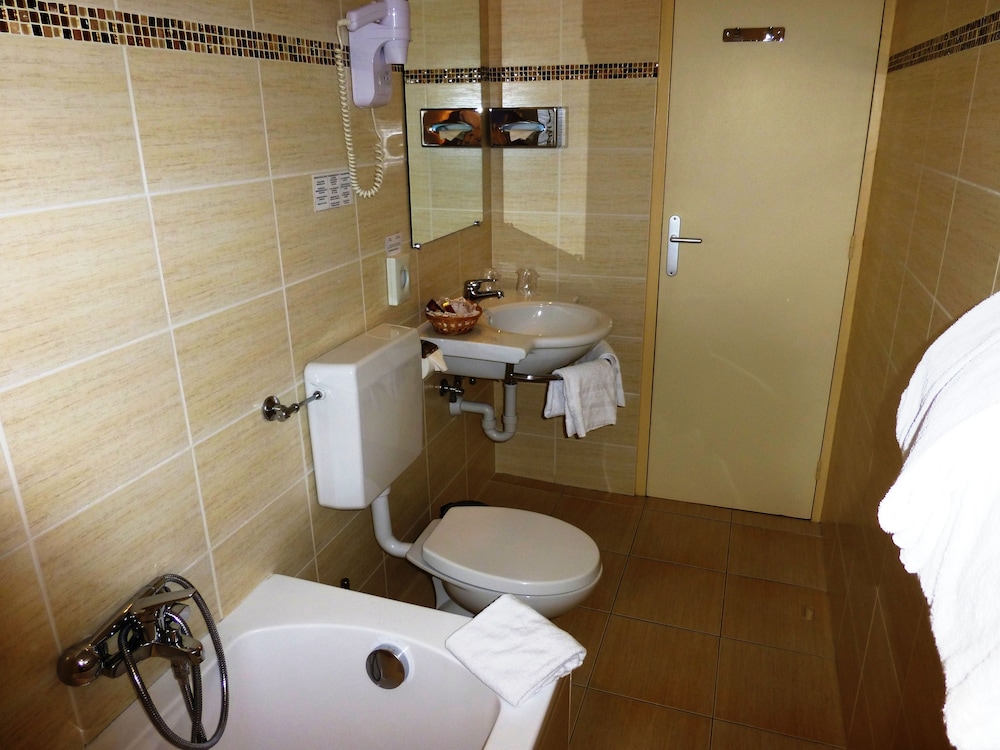 Twin Room photo 3