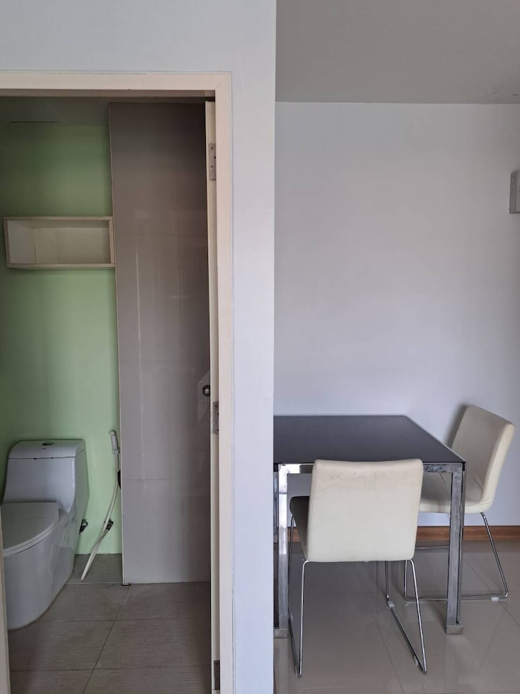 Deluxe Studio - Room B photo 3