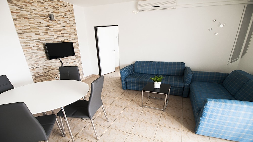 Apartment, 1 Bedroom (Mona 6) photo 1