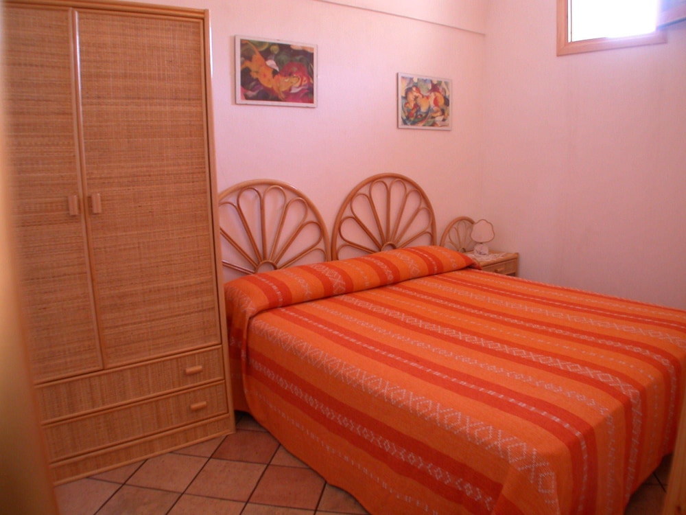 Traditional House (Dammuso Erika - in Sataria) photo 1