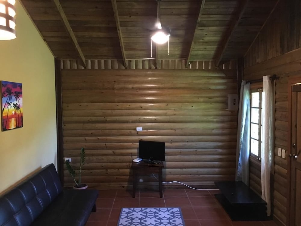 Classic Cabin
