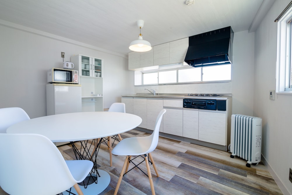 Private Vacation Home - Photo 18