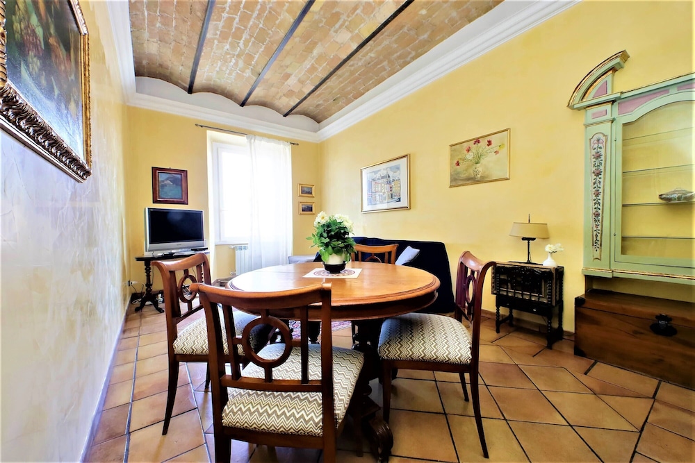 Design Apartment, 2 Bedrooms, City View (Via San Giovanni In Laterano 226) photo 3