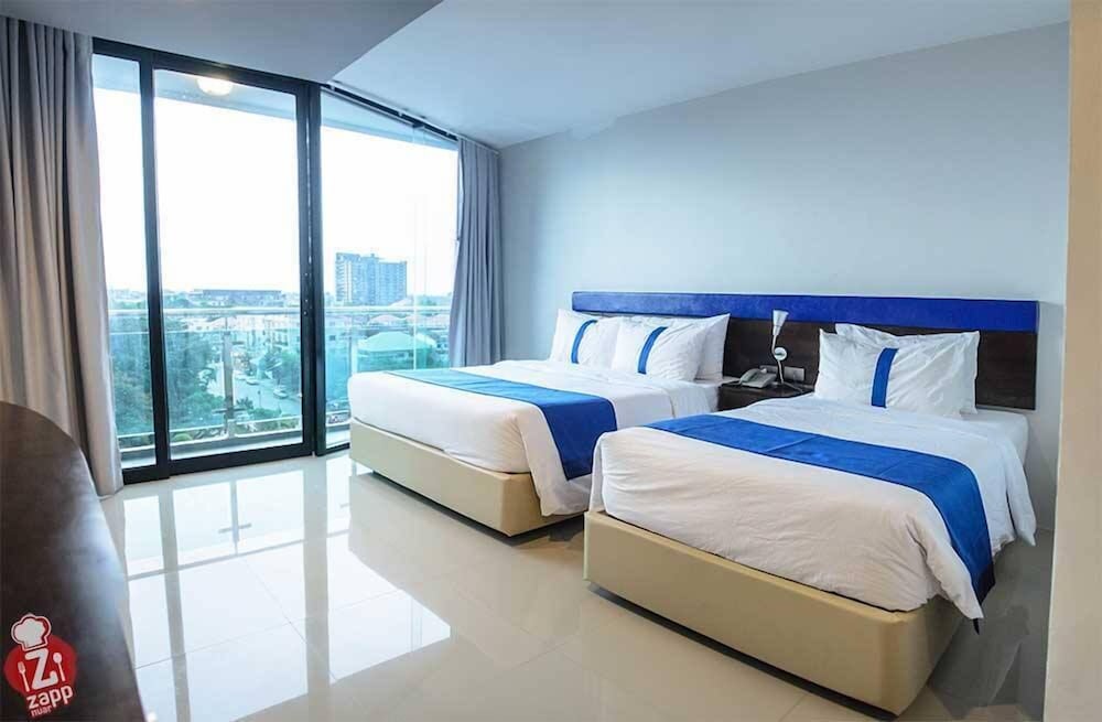 Grand Lake View Room photo 1