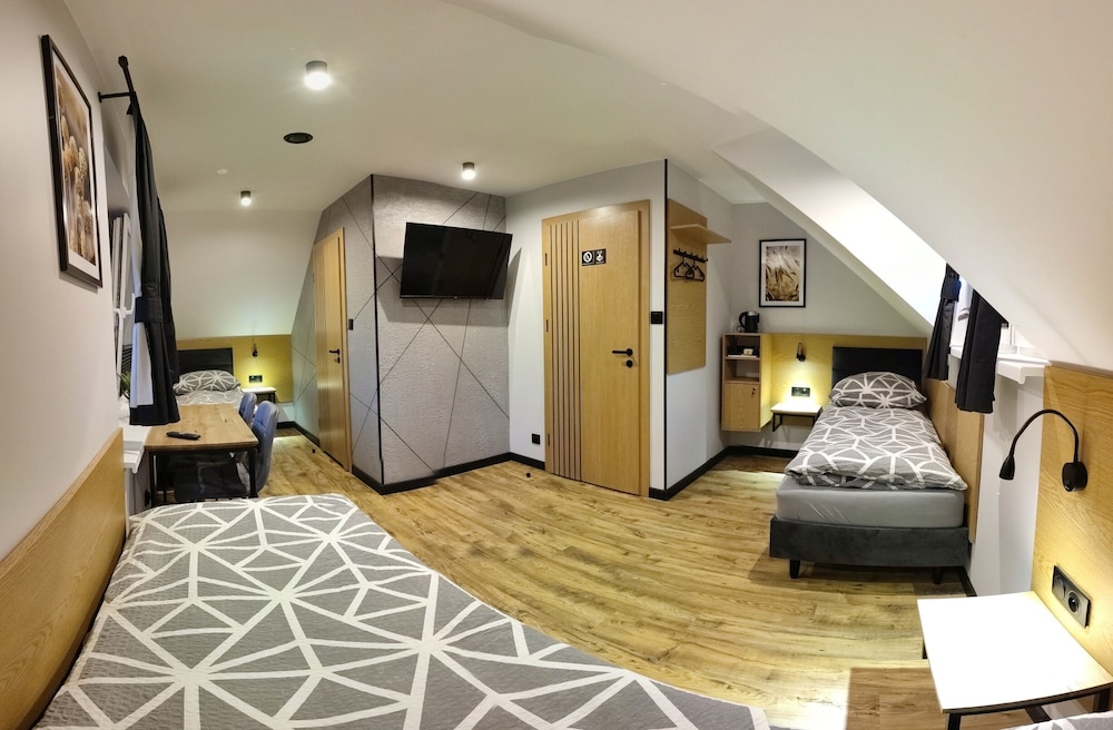 Triple Room, Ensuite, Garden View photo 1