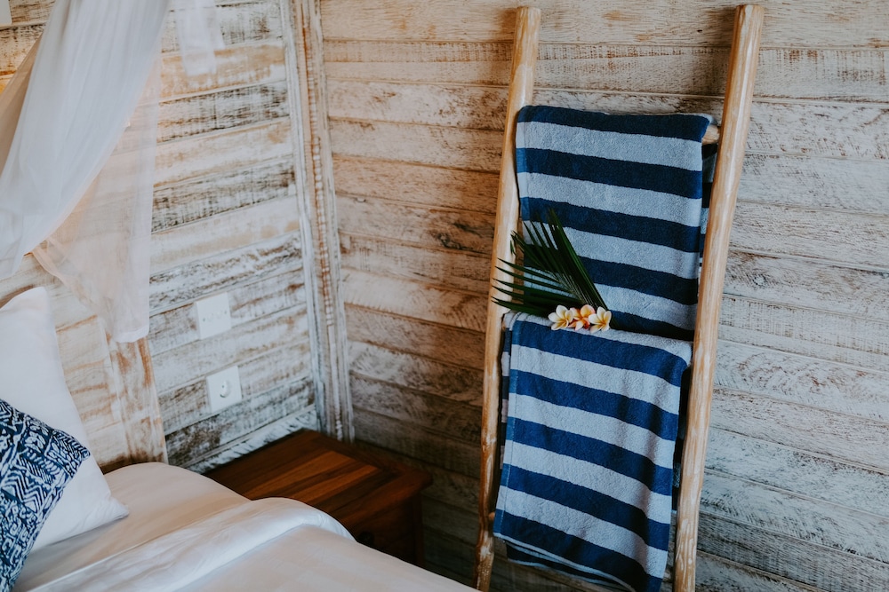 Deluxe Room, Sea View - Photo 10