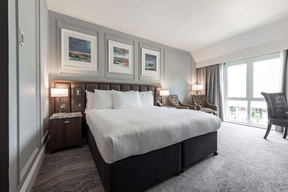 Deluxe Room, 1 King Bed, Non Smoking (High Floor) - Photo 1