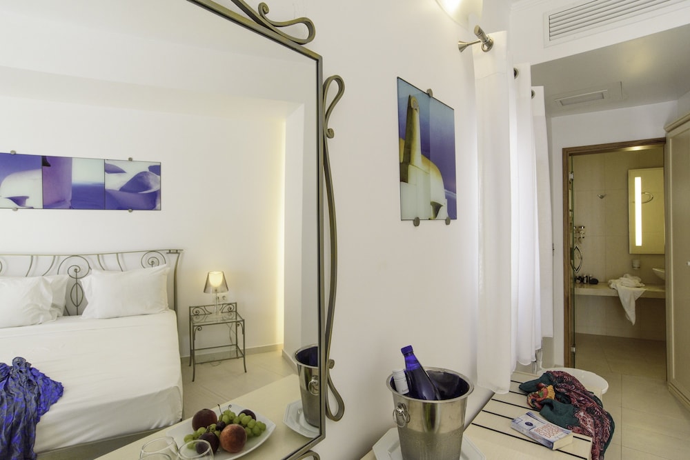 Standard Room - Photo 7