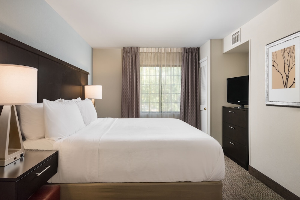 Suite, 1 Queen Bed, Accessible, Kitchen (Mobility Accessible) - Photo 1