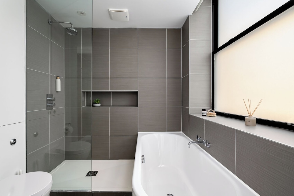 Gallery Apartment photo 3