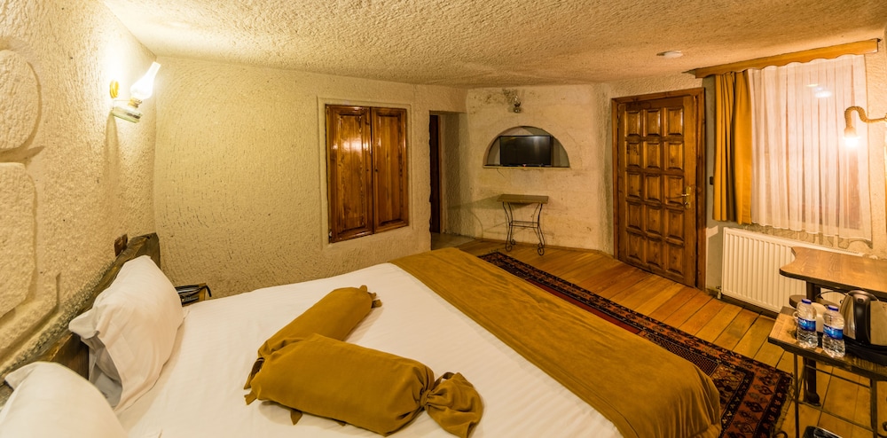 Standard Double Room (204) photo 1