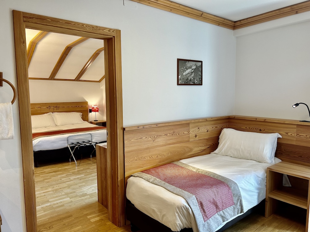 Suite - Photo 4