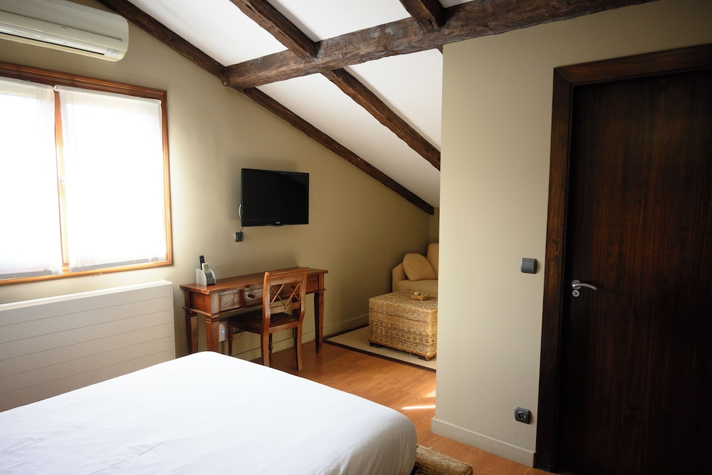 Superior Double Room - Photo 5