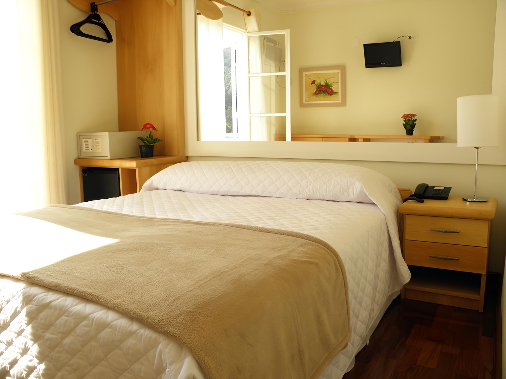 Standard Room photo 1