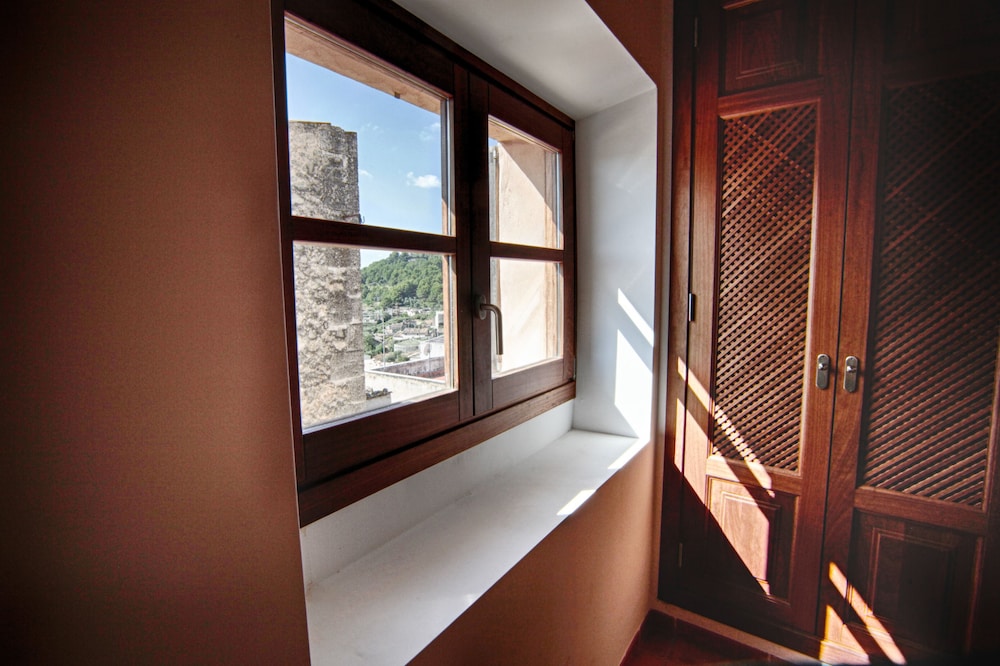 Suite, 2 Bedrooms photo 2