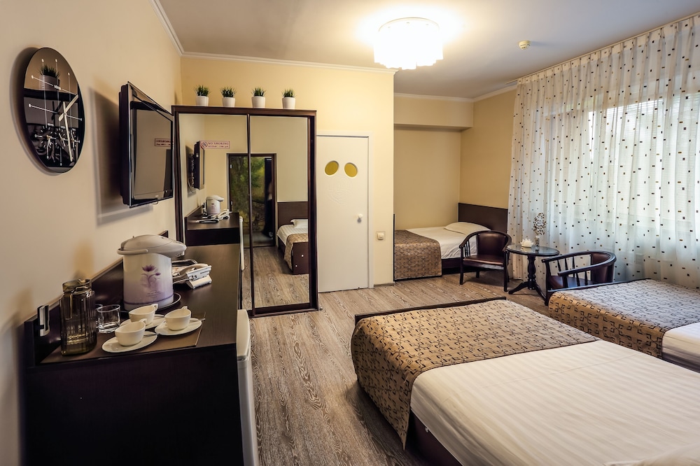 Comfort Triple Room photo 1