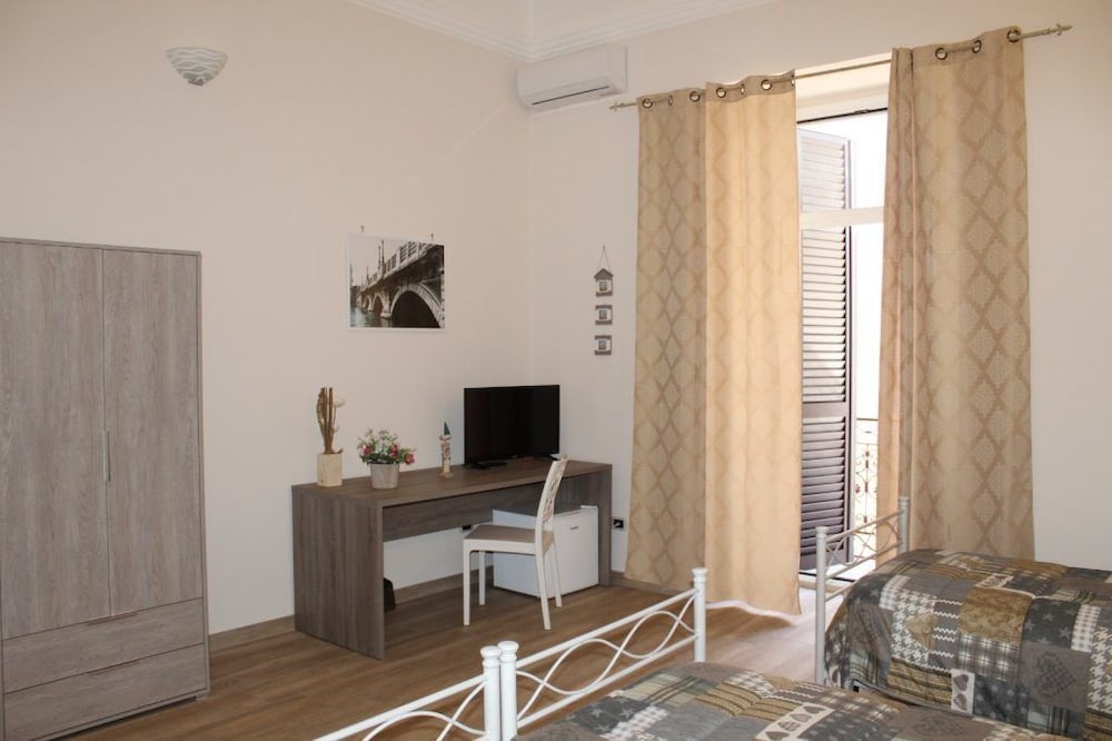 Comfort Room, Private Bathroom