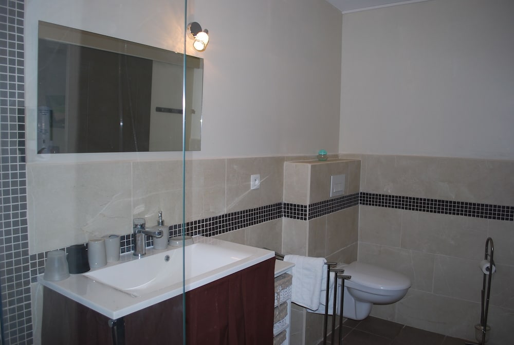Double Room, Private Bathroom photo 3