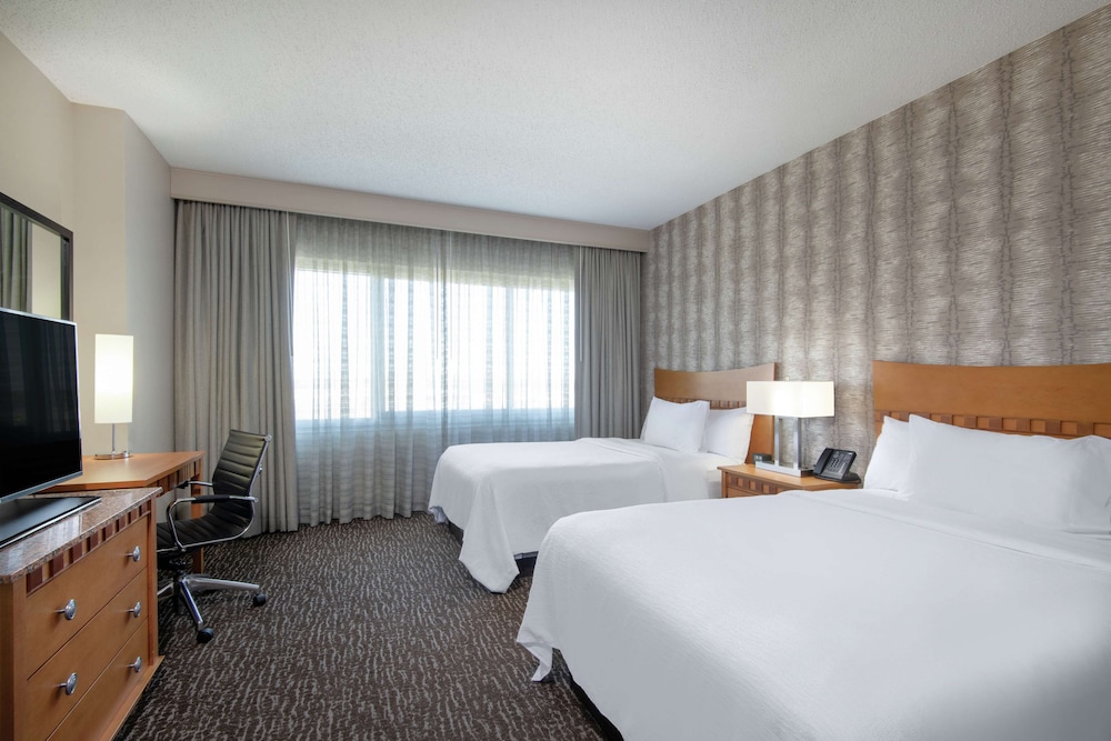 Suite, Accessible, Non Smoking photo 3