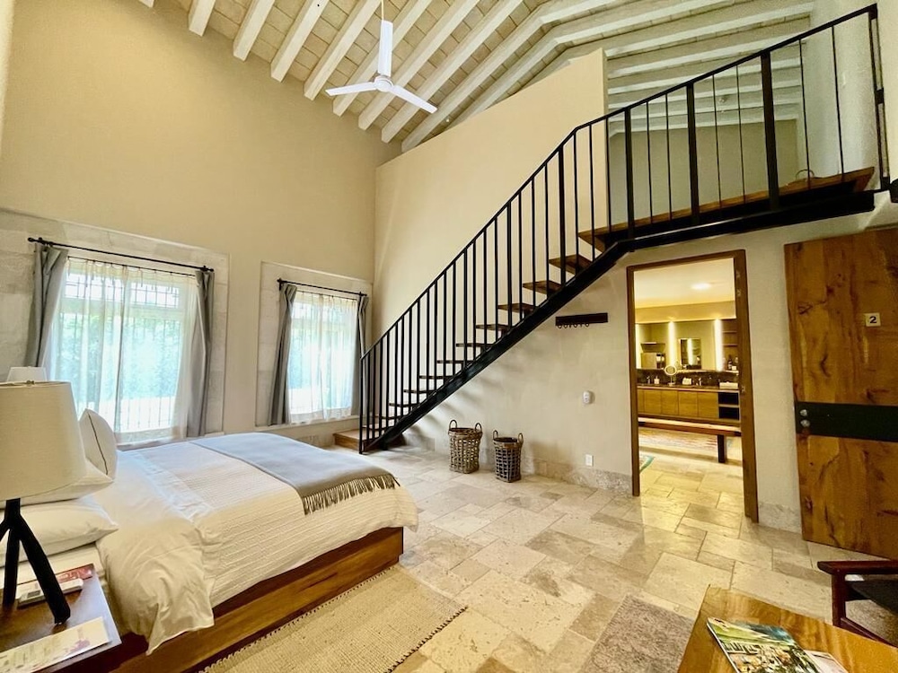 Family Room photo 2