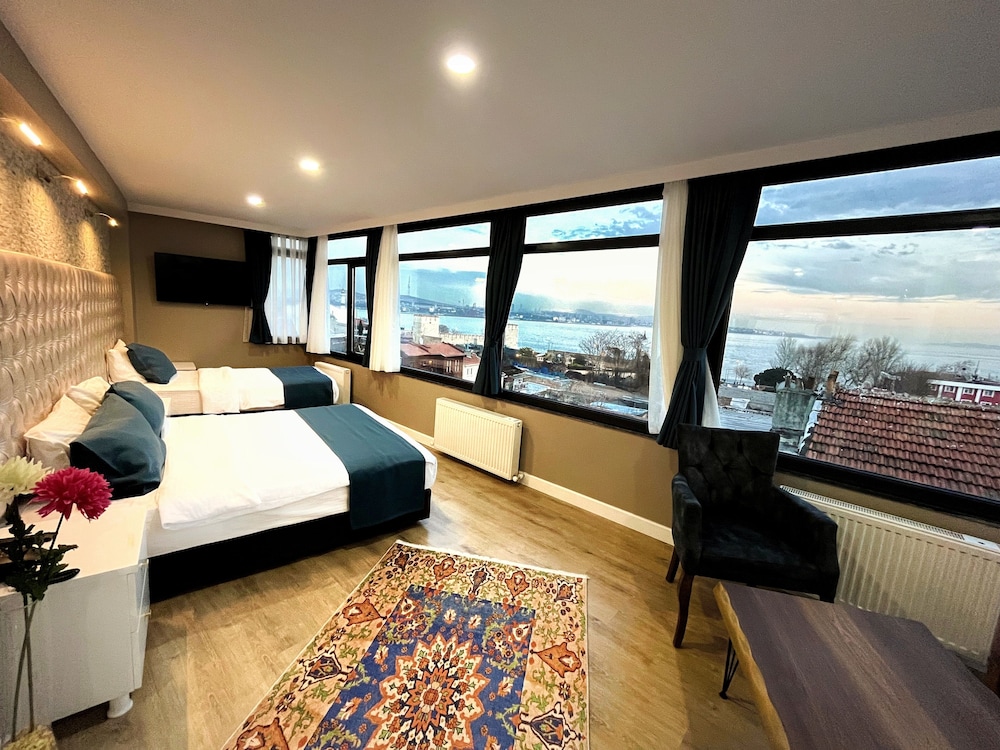 Deluxe Room with Panoramic Sea View photo 1