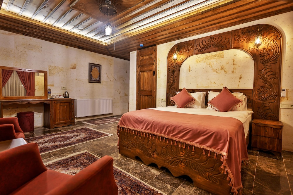Deluxe Room (Private Garden) - Photo 15