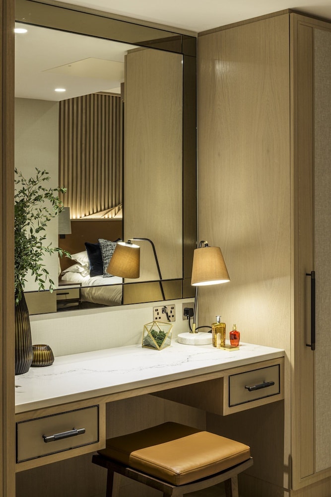 Junior Suite, 1 King Bed, River View - Photo 14