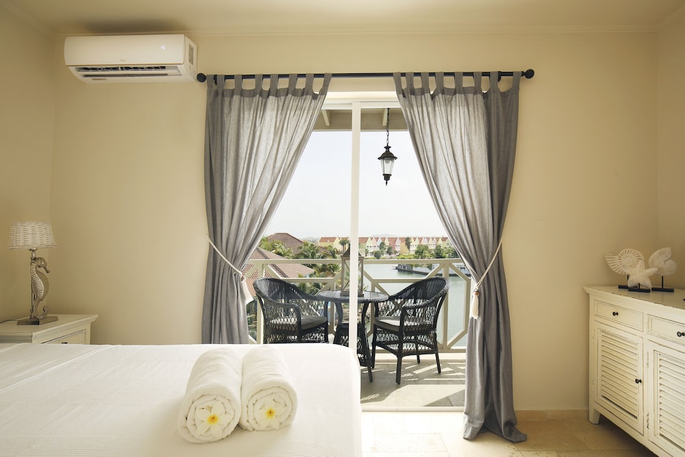 Standard Double or Twin Room, Balcony, Marina View photo 1
