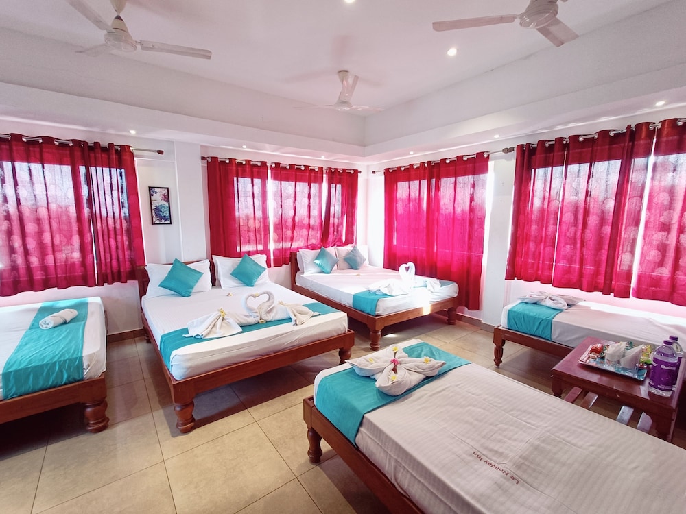 Suite Room With Seaview - Photo 1